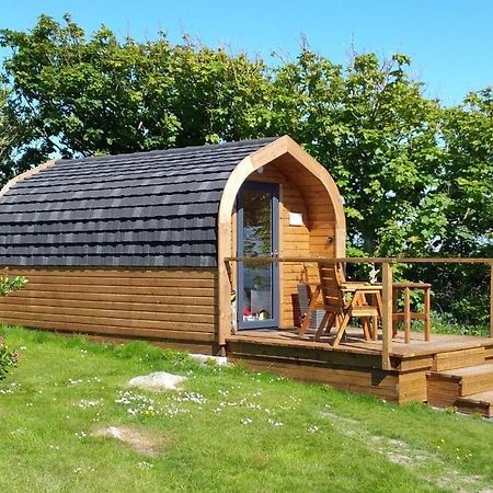 Sea And Mountain View Luxury Glamping Pods Heated Hotel Holyhead Exterior foto